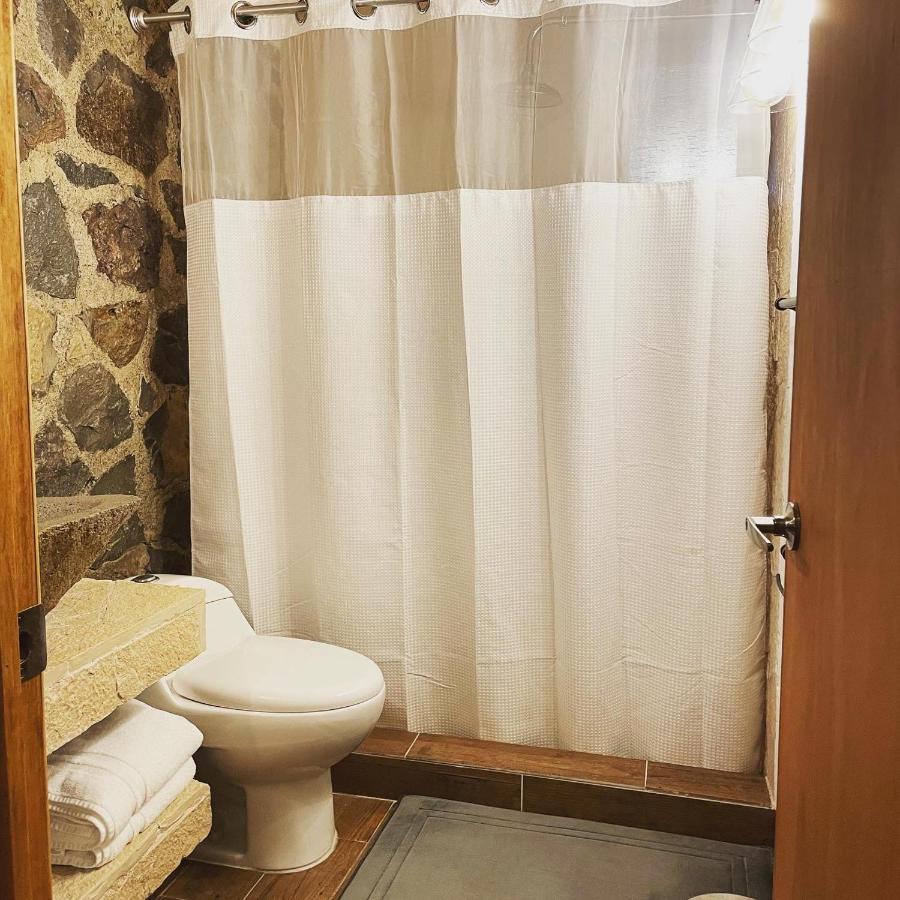 Cabanas Boutique Villasenor Pet And 420 Friendly Уаска-де-Окампо Екстер'єр фото